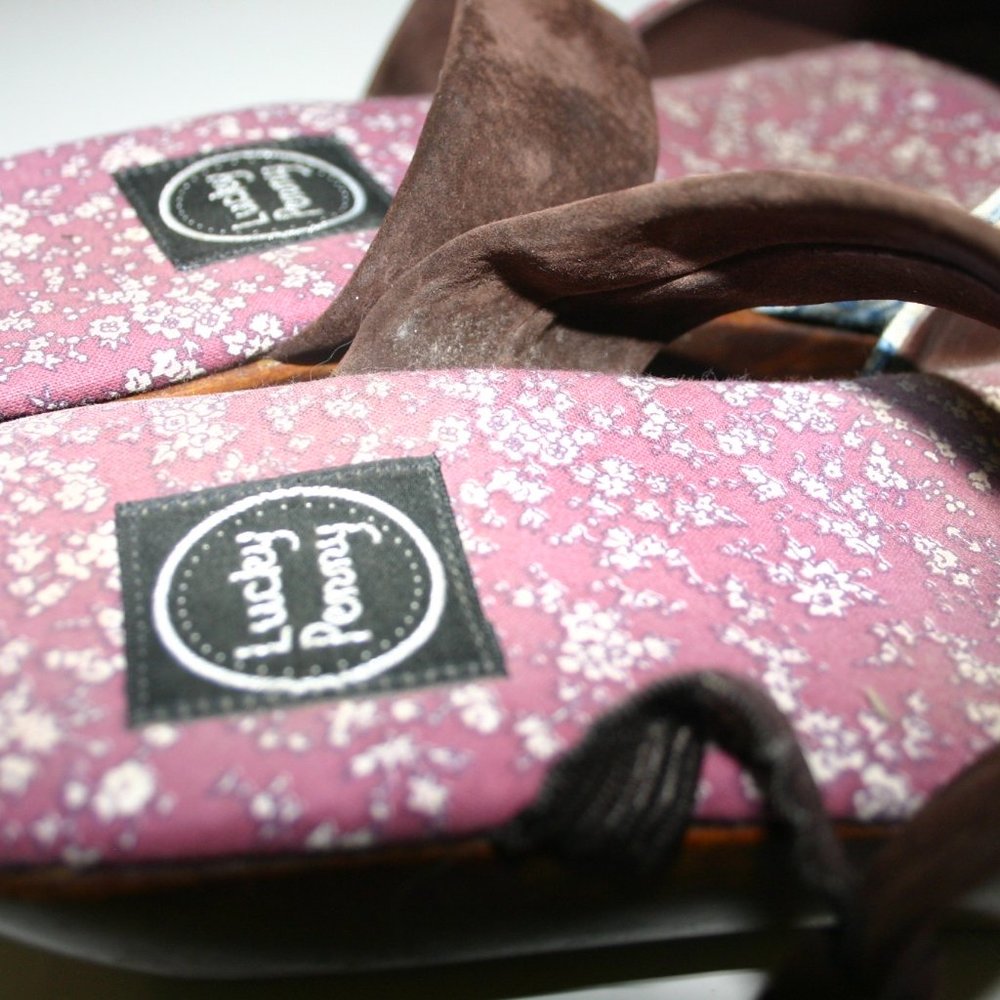 LUCKY PENNY Patchwork Clog Size 8 Wooden Platform/Walnut Stain*Fabric*Suede - Picture 8 of 13